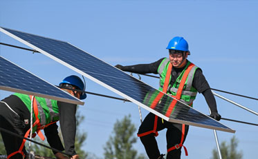 售后服务完事 有问题快速解决 24小时客服在线，随时随地解决您的问题