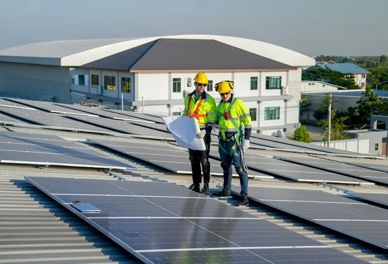 云南耀阳光伏能源有限责任公司